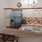 Donnini Couette-café 4*