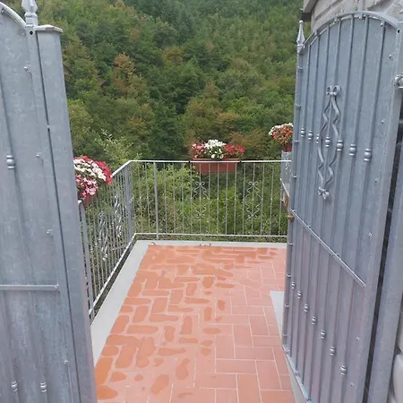 Bed and Breakfast Donnini 4*